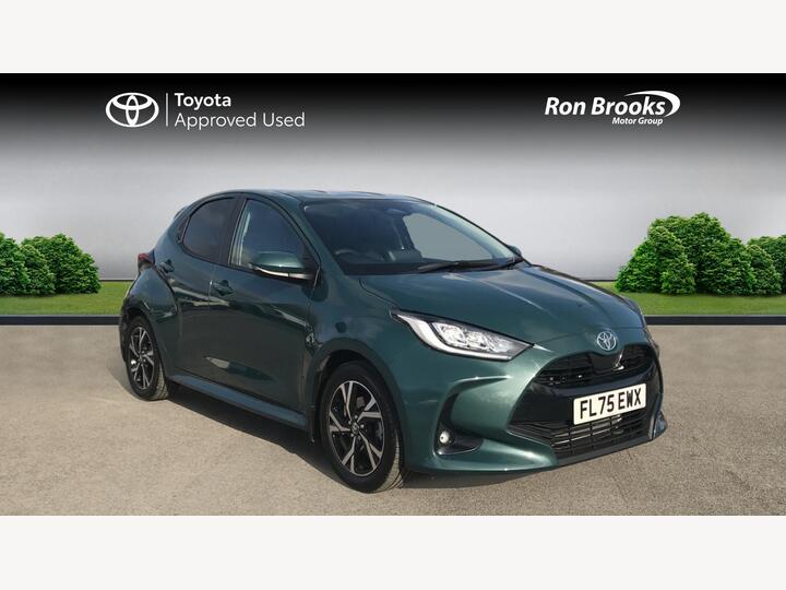 Toyota Yaris 1.5 VVT-h Design E-CVT Euro 6 (s/s) 5dr