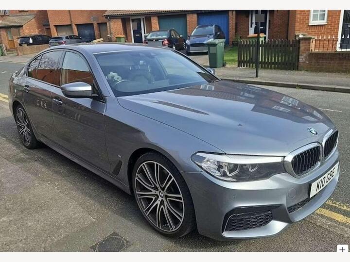 BMW 5 SERIES 2.0 530e 9.2kWh M Sport Auto Euro 6 (s/s) 4dr BMW 5 SERIES 2.0 530e 9.2kWh M Sport Auto Euro 6 (s/s) 4dr