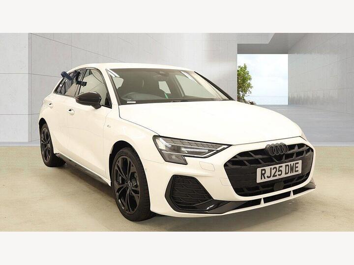 Audi A3 Sportback 1.5 TFSIe 40 Black Edition Sportback S Tronic Euro 6 (s/s) 5dr 17.9kWh