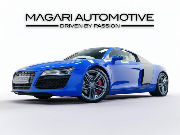Audi R8 4.2 FSI V8 S Tronic Quattro Euro 5 2dr
