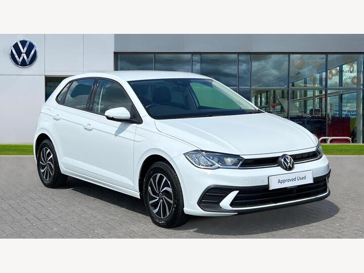 Volkswagen Polo 1.0 TSI Life Euro 6 (s/s) 5dr Volkswagen Polo 1.0 TSI Life Euro 6 (s/s) 5dr