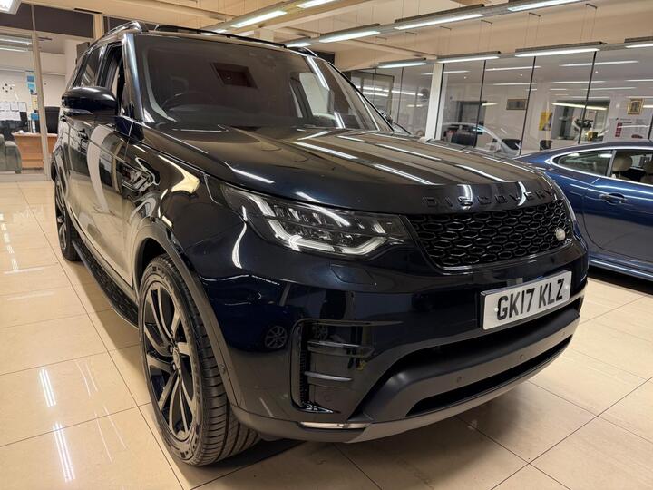 Land Rover Discovery 3.0 TD V6 First Edition Auto 4WD Euro 6 (s/s) 5dr