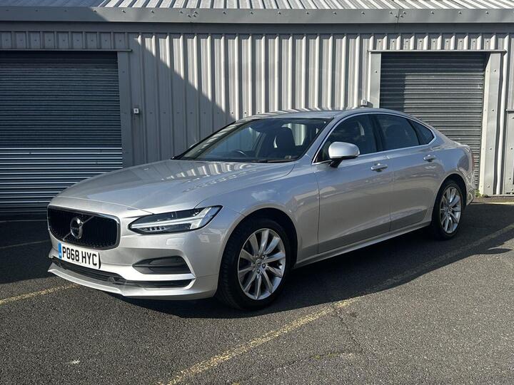 Volvo S90 2.0 T4 GPF Momentum Auto Euro 6 (s/s) 4dr