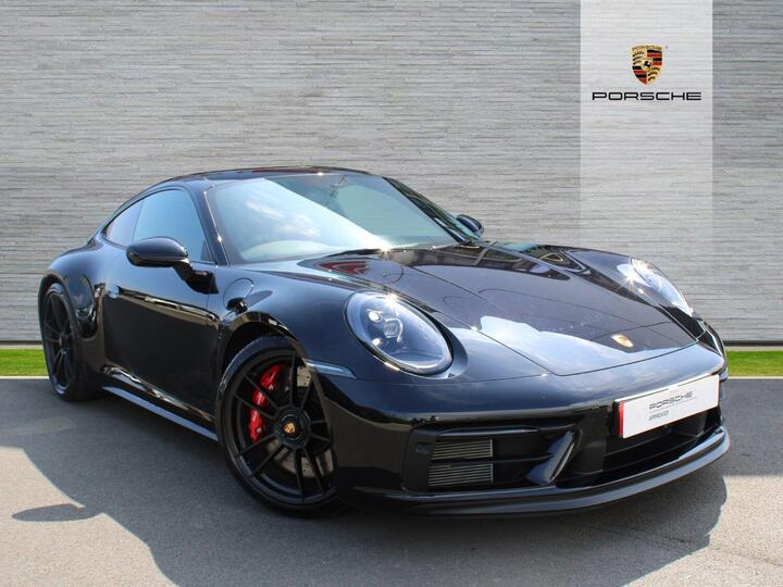 Porsche 911 3.0T 992 Carrera 4 GTS PDK 4WD Euro 6 (s/s) 2dr Porsche 911 3.0T 992 Carrera 4 GTS PDK 4WD Euro 6 (s/s) 2dr