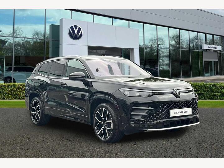 Volkswagen Tayron 1.5 TSI EHybrid 19.7kWh R-Line DSG Euro 6 (s/s) 5dr Volkswagen Tayron 1.5 TSI EHybrid 19.7kWh R-Line DSG Euro 6 (s/s) 5dr