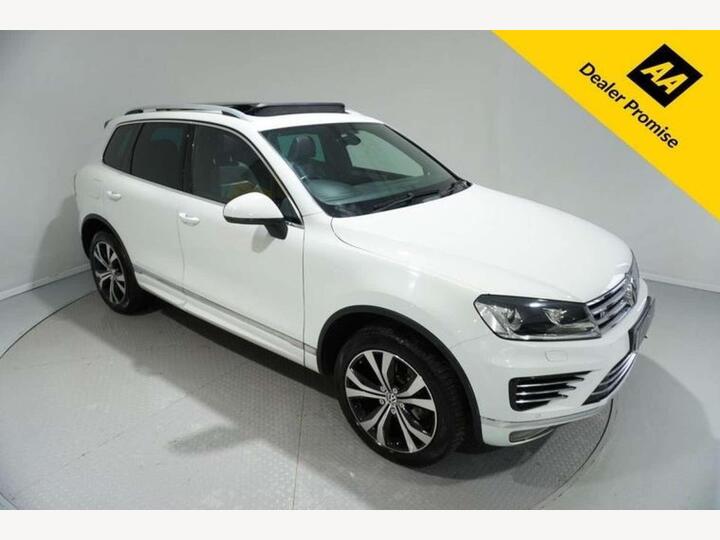 Volkswagen TOUAREG 3.0 TDI V6 BlueMotion Tech R-Line Tiptronic 4WD Euro 6 (s/s) 5dr
