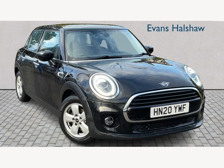 MINI HATCHBACK 1.5 Cooper Classic Steptronic Euro 6 (s/s) 5dr