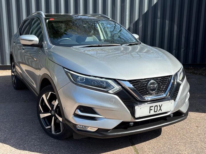 Nissan QASHQAI 1.3 DIG-T Tekna Euro 6 (s/s) 5dr