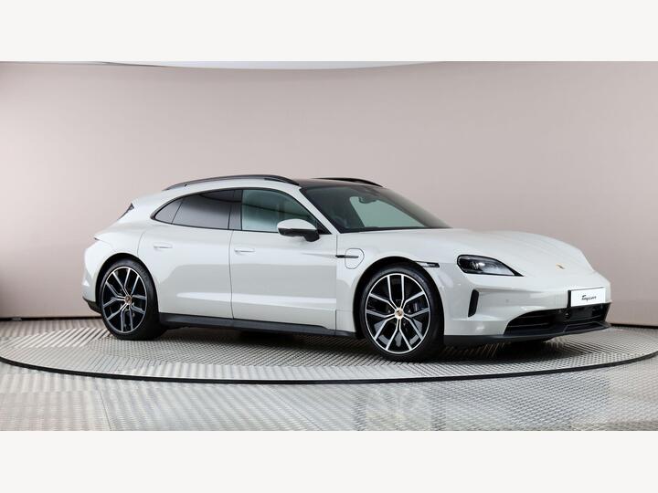 Porsche Taycan Performance Plus 105kWh Sport Turismo Auto RWD 5dr (11kW Charger)
