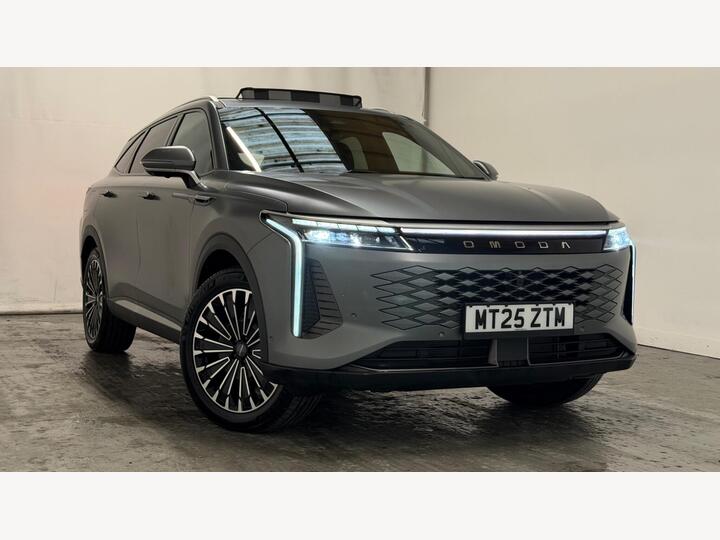 Omoda 9 1.5T SHS 34.46kWh Noble DHT3 4WD Euro 6 (s/s) 5dr
