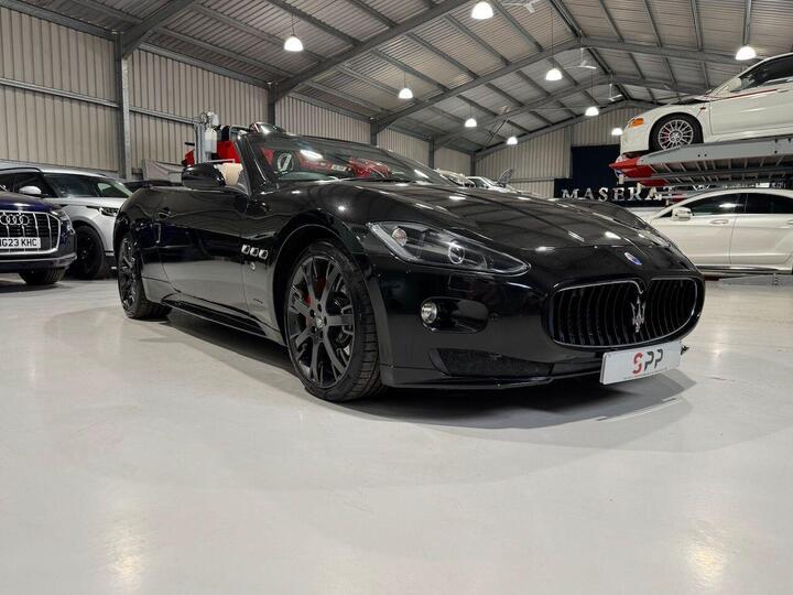 Maserati GRANCABRIO 4.7 V8 Sport Auto Euro 5 2dr