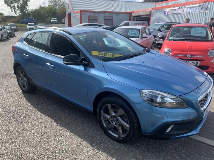 Volvo V40 CROSS COUNTRY 1.6 D2 Lux Nav Euro 5 (s/s) 5dr