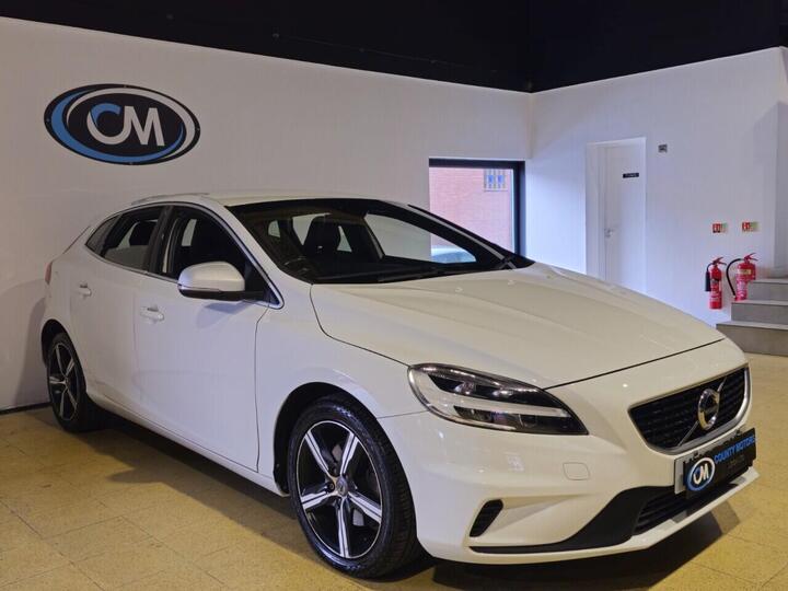 Volvo V40 2.0 T2 R-Design Nav Plus Euro 6 (s/s) 5dr