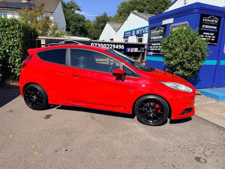 Ford FIESTA 1.6T EcoBoost ST-2 Euro 6 3dr