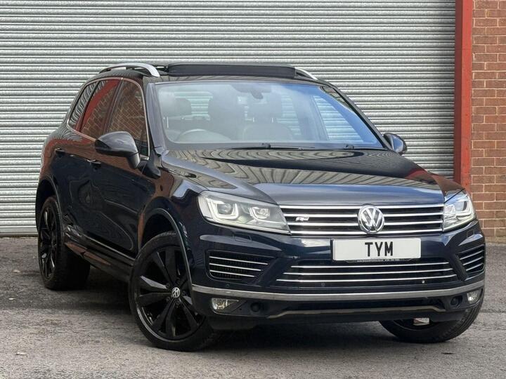 Volkswagen TOUAREG 3.0 TDI V6 BlueMotion Tech R-Line Tiptronic 4WD Euro 6 (s/s) 5dr Volkswagen TOUAREG 3.0 TDI V6 BlueMotion Tech R-Line Tiptronic 4WD Euro 6 (s/s) 5dr