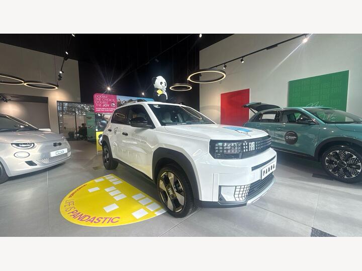 Fiat Grande Panda 44kWh La Prima Auto 5dr (7kW Charger)