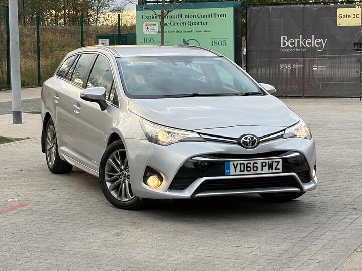 Toyota Avensis 1.6 D-4D Business Edition Touring Sports Euro 6 (s/s) 5dr