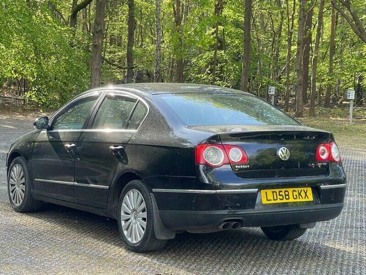 Volkswagen Passat 2.0 TDI Highline DSG Euro 4 4dr