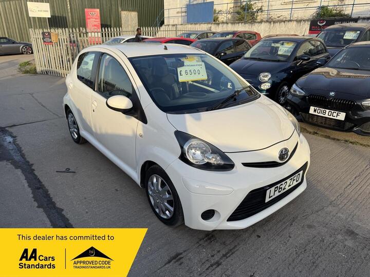 Toyota AYGO 1.0 VVT-i Ice MultiMode Euro 5 5dr
