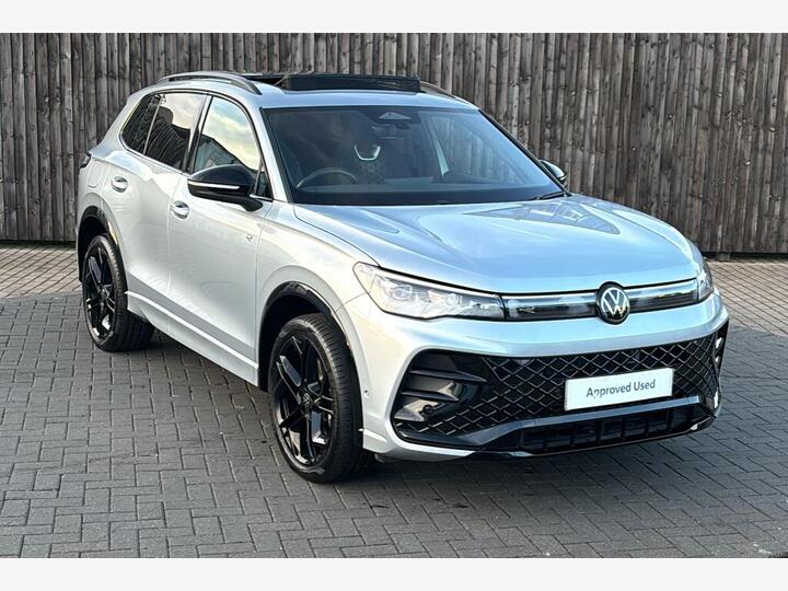 Volkswagen TIGUAN 1.5 TSI EHybrid 19.7kWh R-Line DSG Euro 6 (s/s) 5dr