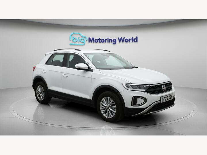 Volkswagen T-Roc 1.0 TSI Life Euro 6 (s/s) 5dr Volkswagen T-Roc 1.0 TSI Life Euro 6 (s/s) 5dr