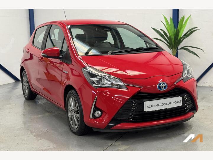 Toyota Yaris 1.5 VVT-h Icon E-CVT Euro 6 (s/s) 5dr