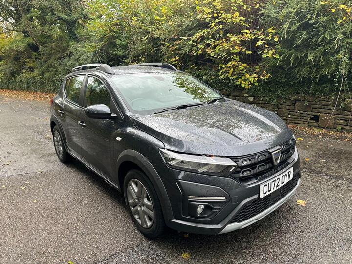 Dacia Sandero Stepway 1.0 TCe Comfort Euro 6 (s/s) 5dr Dacia Sandero Stepway 1.0 TCe Comfort Euro 6 (s/s) 5dr