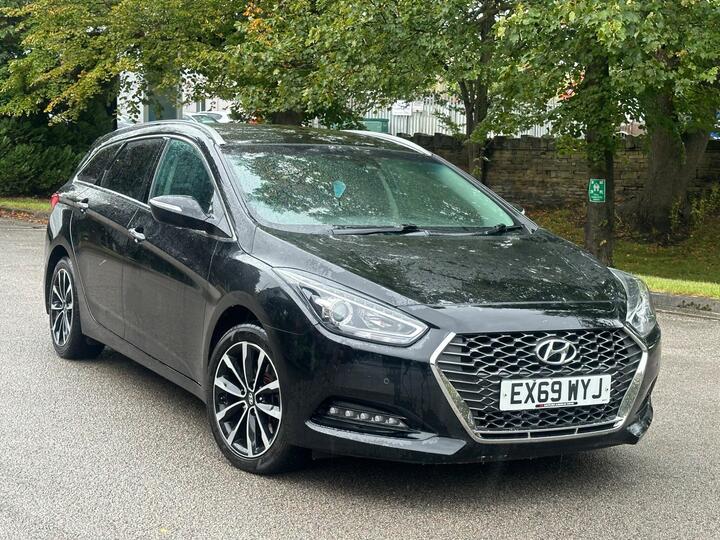 Hyundai I40 1.6 CRDi SE Nav Tourer Euro 6 (s/s) 5dr Hyundai I40 1.6 CRDi SE Nav Tourer Euro 6 (s/s) 5dr