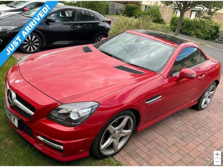 Mercedes-Benz SLK 1.8 SLK200 BlueEfficiency AMG Sport G-Tronic+ Euro 5 (s/s) 2dr Mercedes-Benz SLK 1.8 SLK200 BlueEfficiency AMG Sport G-Tronic+ Euro 5 (s/s) 2dr