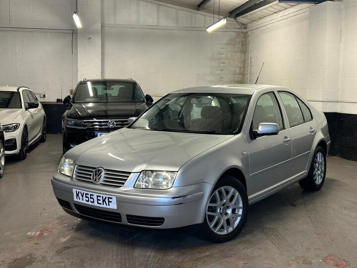 Volkswagen Bora 1.9 TDI PD Highline 4dr Volkswagen Bora 1.9 TDI PD Highline 4dr