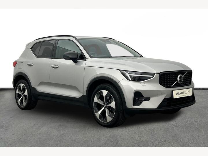 Volvo XC40 2.0 B4 MHEV Ultimate DCT Auto Euro 6 (s/s) 5dr