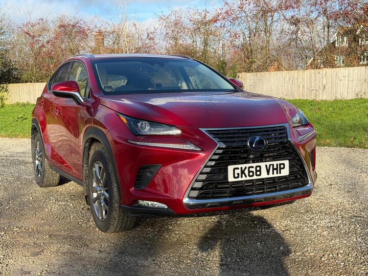 Lexus NX 2.5 300h Luxury E-CVT 4WD Euro 6 (s/s) 5dr