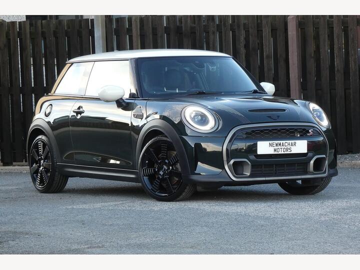 MINI Hatch 2.0 Cooper S Resolute Edition Steptronic Euro 6 (s/s) 3dr