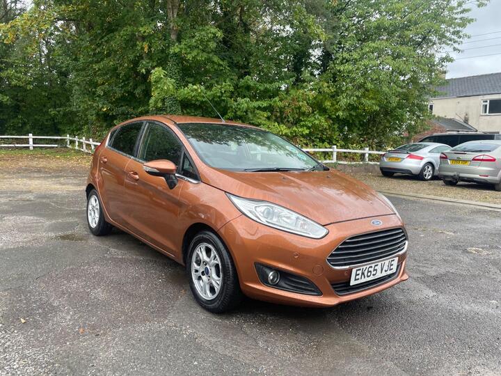 Ford Fiesta 1.5 TDCi ECOnetic Titanium Euro 6 (s/s) 5dr