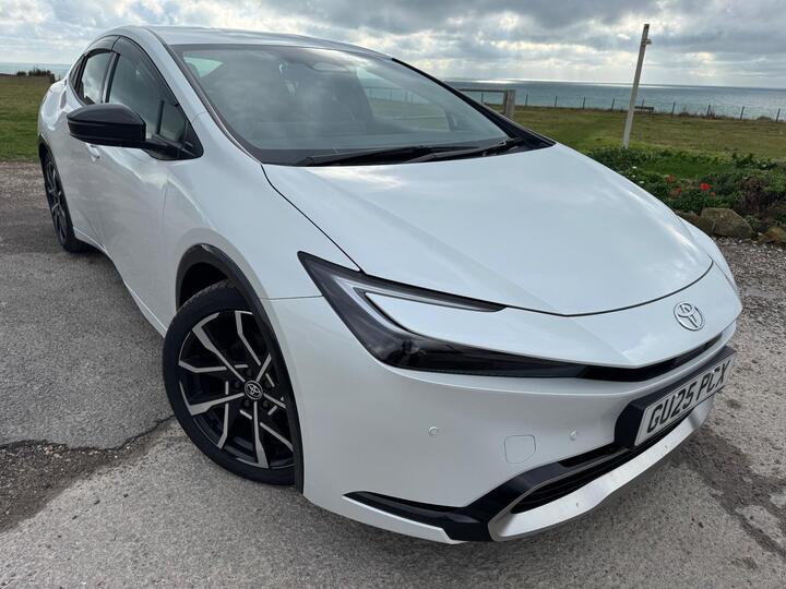 Toyota Prius 2.0 13.6kWh Excel CVT Euro 6 (s/s) 5dr Toyota Prius 2.0 13.6kWh Excel CVT Euro 6 (s/s) 5dr