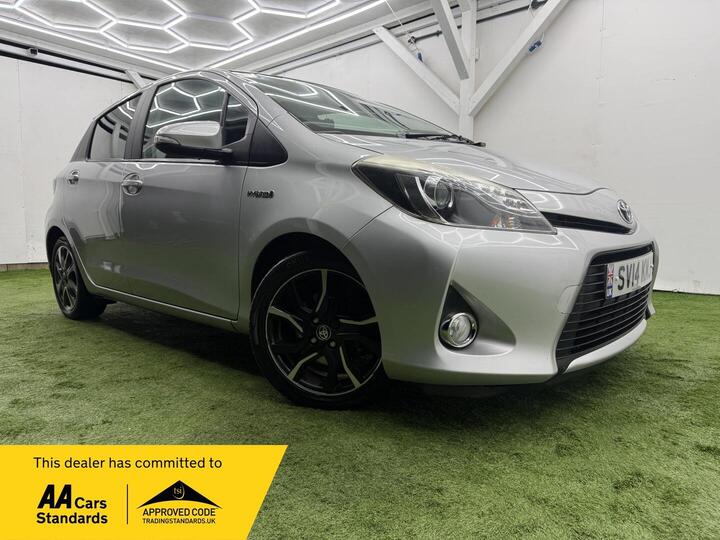 Toyota Yaris 1.5 VVT-h Trend CVT Euro 5 5dr