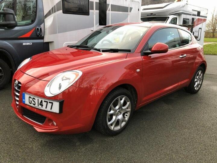 Alfa Romeo MiTo 1.4 16V Lusso Euro 5 3dr Alfa Romeo MiTo 1.4 16V Lusso Euro 5 3dr