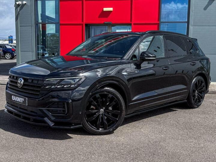 Volkswagen Touareg 3.0 TDI V6 Black Edition Tiptronic 4Motion Euro 6 (s/s) 5dr