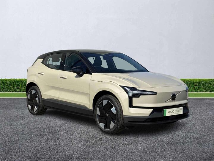 Volvo EX30 Single Motor Extended Range 69kWh Plus Auto 5dr