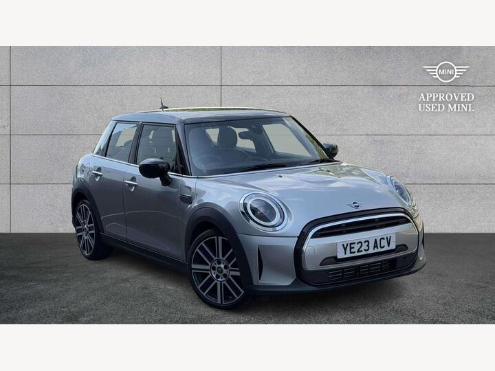 MINI Hatch 1.5 Cooper Exclusive Steptronic Euro 6 (s/s) 5dr