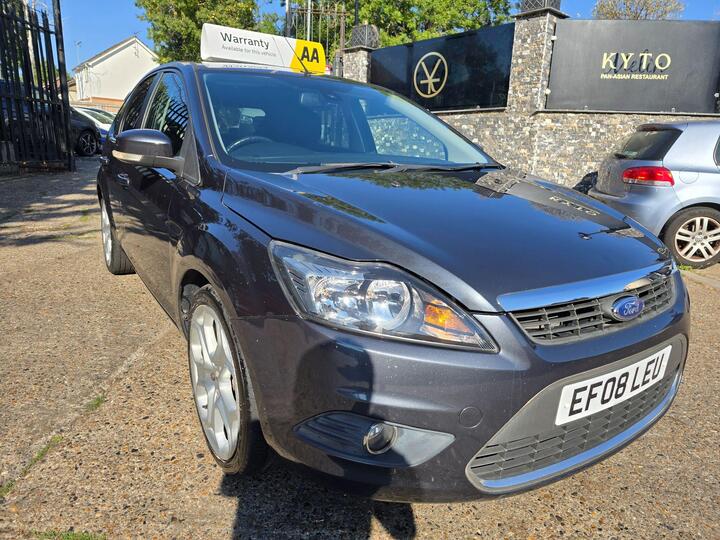 Ford Focus 2.0 Titanium 5dr