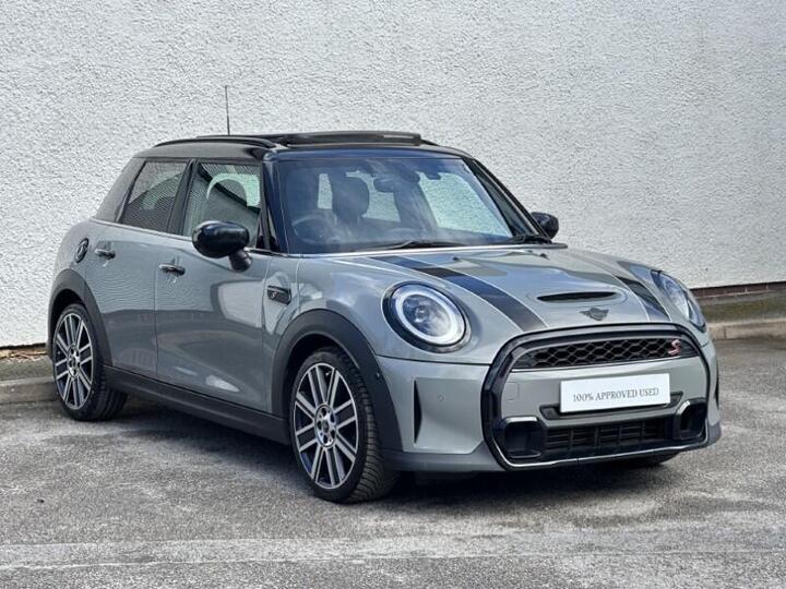 MINI Hatch 2.0 Cooper S Exclusive Steptronic Euro 6 (s/s) 5dr