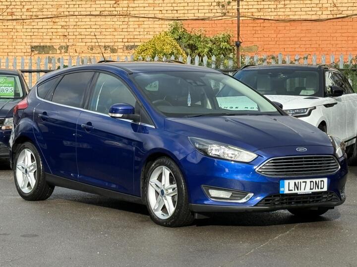 Ford Focus 1.0T EcoBoost Titanium Auto Euro 6 (s/s) 5dr