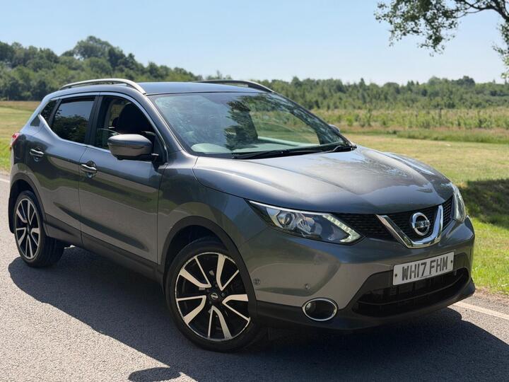 Nissan Qashqai 1.2 DIG-T Tekna XTRON 2WD Euro 6 (s/s) 5dr