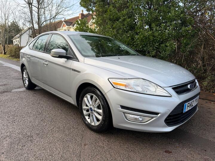 Ford Mondeo 1.6 TDCi ECOnetic Zetec Euro 5 (s/s) 5dr