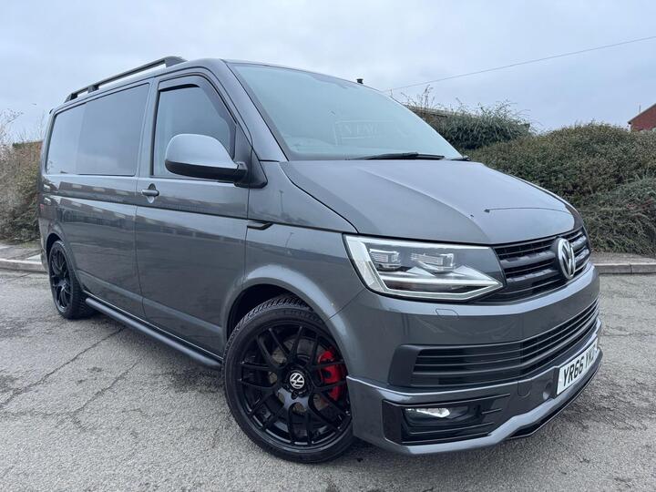 Volkswagen Transporter 2.0 TDI T30 BlueMotion Tech Highline Kombi DSG FWD SWB Euro 6 (s/s) 5dr