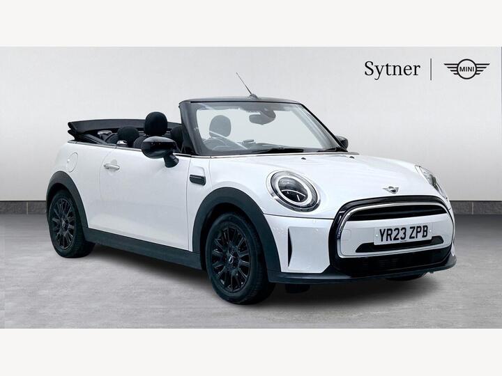 MINI Convertible 1.5 Cooper Classic Steptronic Euro 6 (s/s) 2dr MINI Convertible 1.5 Cooper Classic Steptronic Euro 6 (s/s) 2dr