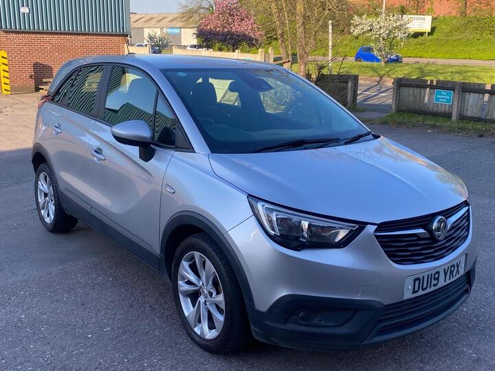 Vauxhall Crossland X 1.5 Turbo D EcoTEC SE Euro 6 (s/s) 5dr Vauxhall Crossland X 1.5 Turbo D EcoTEC SE Euro 6 (s/s) 5dr