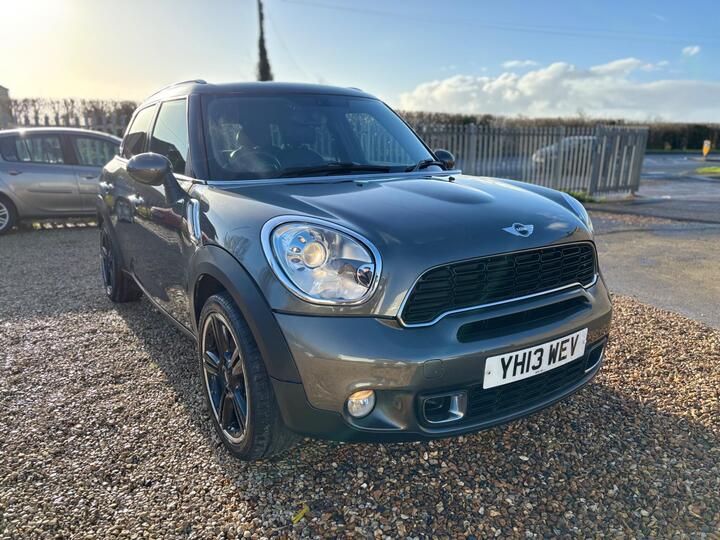 MINI Countryman 1.6 Cooper S Euro 5 (s/s) 5dr
