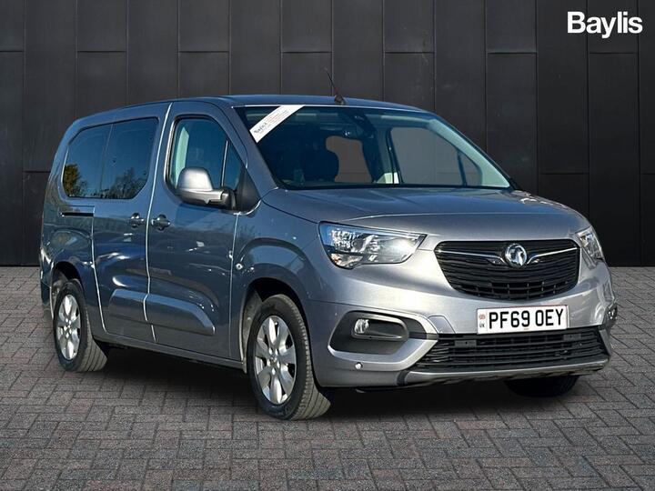 Vauxhall Combo Life 1.2 Turbo Energy XL MPV Euro 6 (s/s) 5dr Vauxhall Combo Life 1.2 Turbo Energy XL MPV Euro 6 (s/s) 5dr